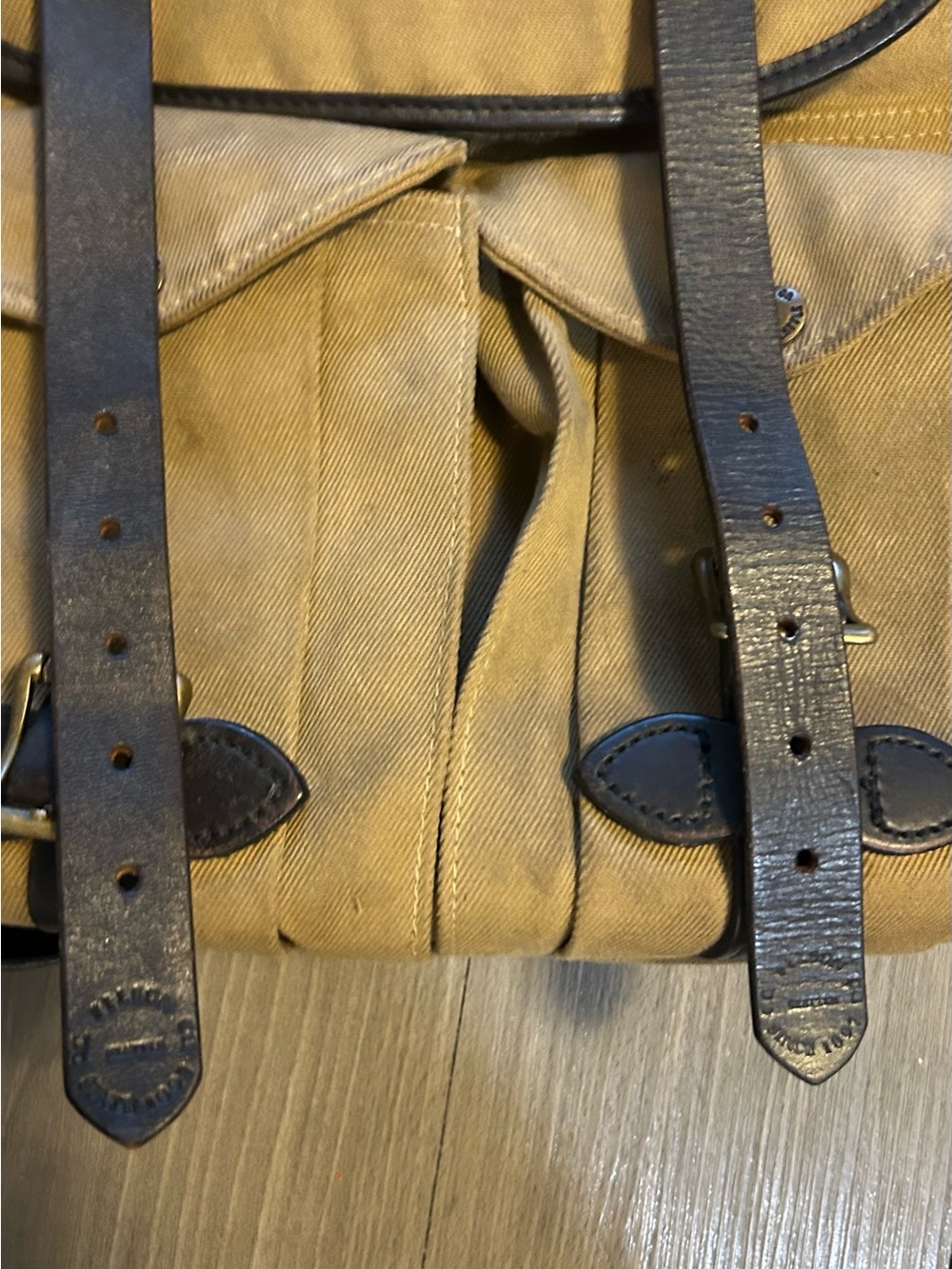 Filson Rugged Twill Rucksack - Picture 3 of 14